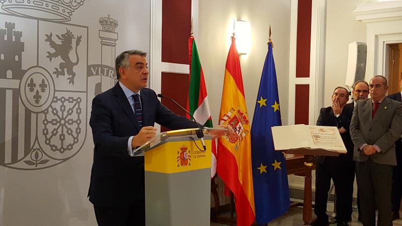 Javier De Andrés: “La Constitución garantiza a los ciudadanos vascos el marco de estabilidad y convivencia que necesitamos”