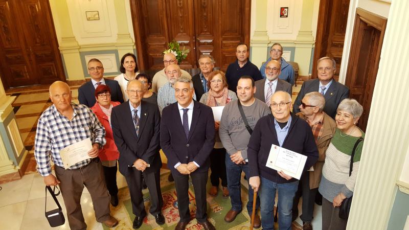 Javier De Andrés reconoce la labor de los Radioaficionados de la Red Radio de Emergencia (REMER) en el País Vasco