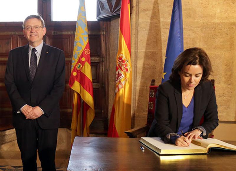 La vicepresidenta del Gobierno se reúne con el presidente de la Generalitat Valenciana