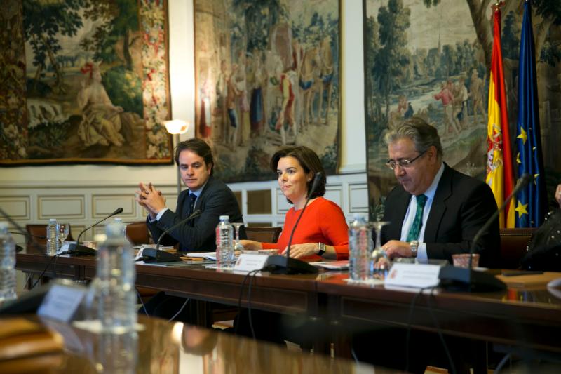 La viceprsidenta preside una reunión con los presidentes de Ceuta y Melilla