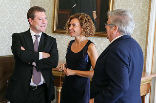 La ministra de Política Territorial y Función Pública se reúne con el presidente de Castilla-La Mancha.