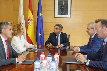 La ministra de Política Territorial y Función Pública se reúne en Santander con el presidente de Cantabria