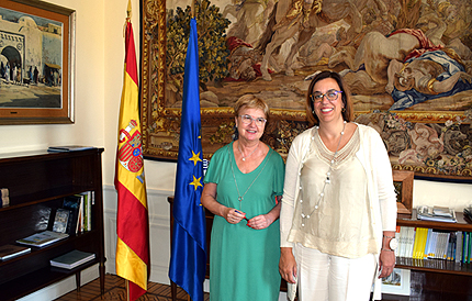 La comisionada del Gobierno frente al Reto Demográfico se reúne con la presidenta de la Diputación de Palencia