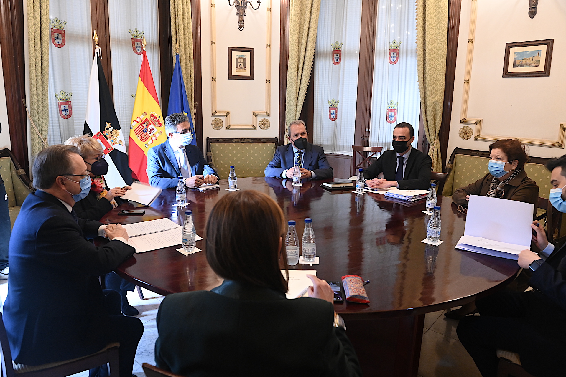 El SE de Política Territorial, Alfredo González, visita las dos ciudades autónomas