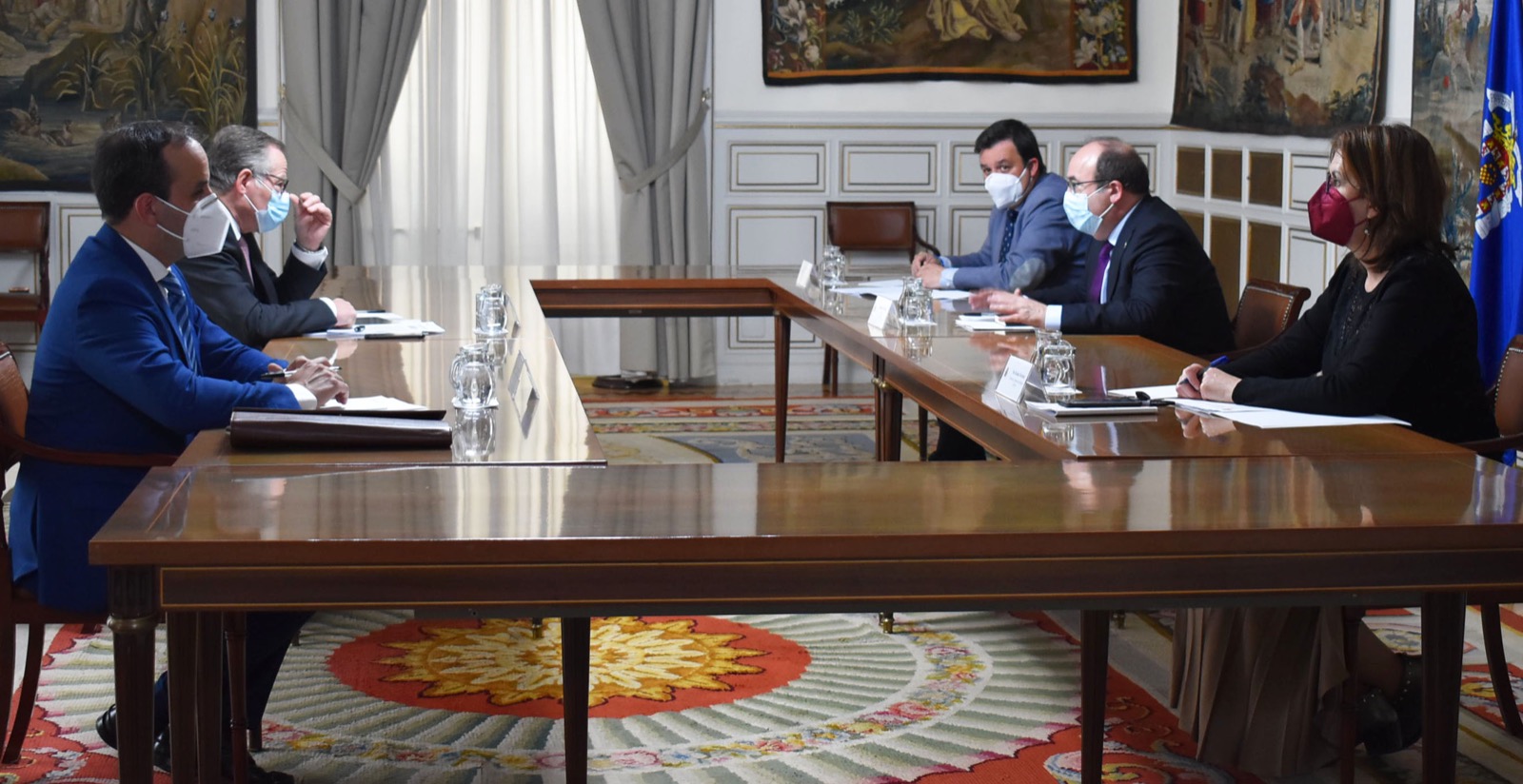 Miquel Iceta se reúne con los presidentes de las<br/>Ciudades Autónomas de Ceuta y Melilla