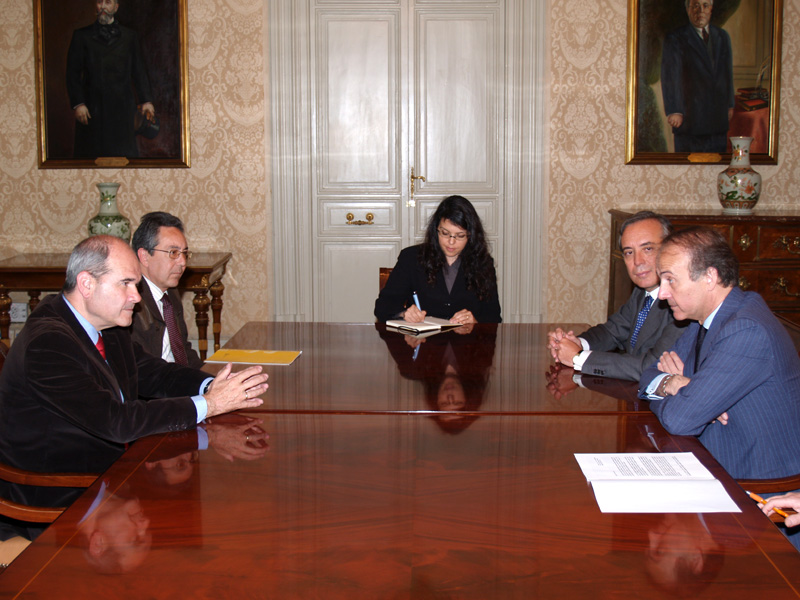 Manuel Chaves recibe al ministro italiano de Política Comunitaria