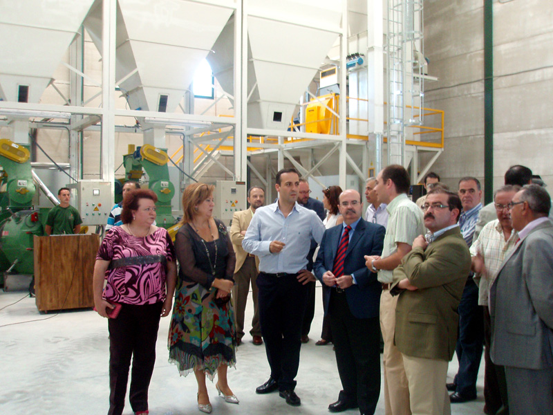 Gaspar Zarrías inaugura en Jaén la planta de biolasa de Renovables Biocazorla