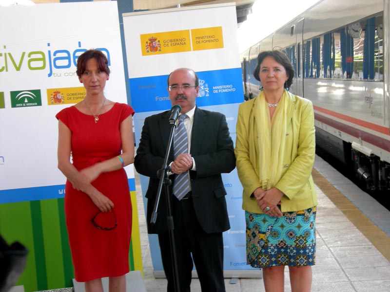 Gaspar Zarrías y Concepción Gutiérrez presentan en Jaén los nuevos trenes media distancia plus