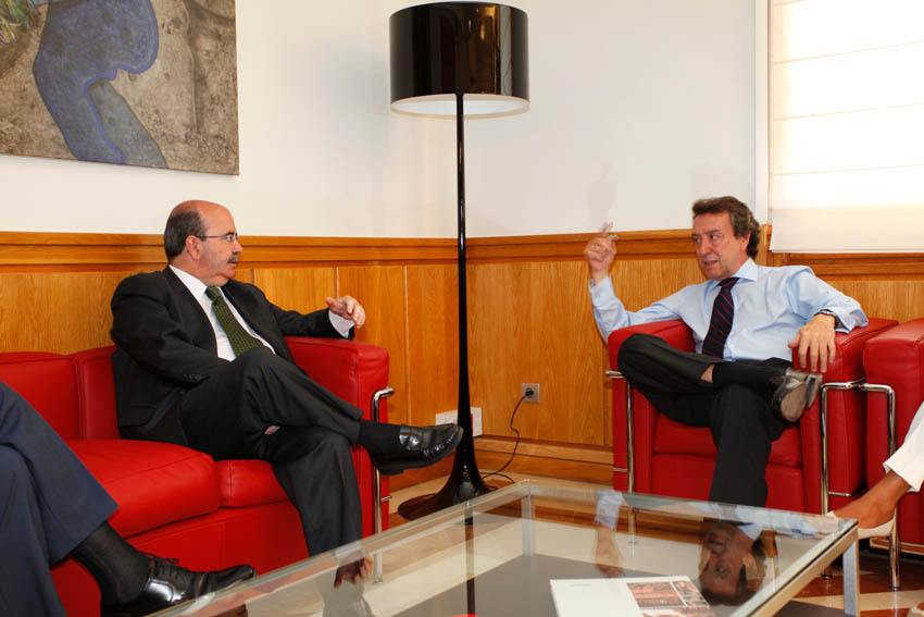 Gaspar Zarrías asiste a la reunión de los grupos de trabajo de la Comisión de Cooperación entre Castilla y León y la Administración del Estado