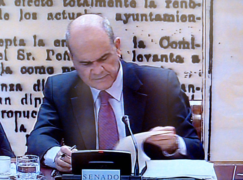 Manuel Chaves comparece en la Comisión de Política Territorial