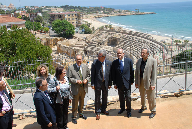 Chaves hace balance en Tarragona de los fondos estatales de inversión