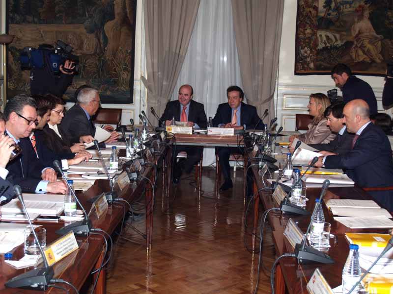 El Gobierno y la Junta de Castilla y León acuerdan financiar con 100 millones el Plan de Convergencia 2010