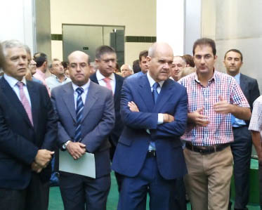 El vicepresidente Chaves visita la cooperativa agrícola Nuestra Señora de los Remedios de Olvera (Cádiz)