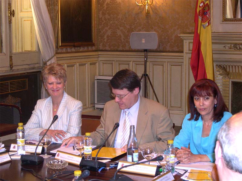 El ministro de Administraciones Públicas, Jordi Sevilla, preside la Comisión Interministerial de Coordinación de la Administración Periférica del Estado