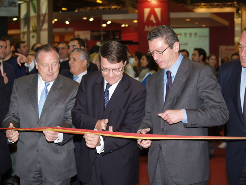 Jordi Sevilla inaugura SIMO 2005