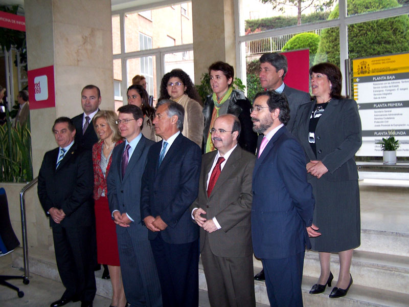 Jordi Sevilla firma convenios con las Diputaciones Provinciales de Andalucía para su integración en la Red 060