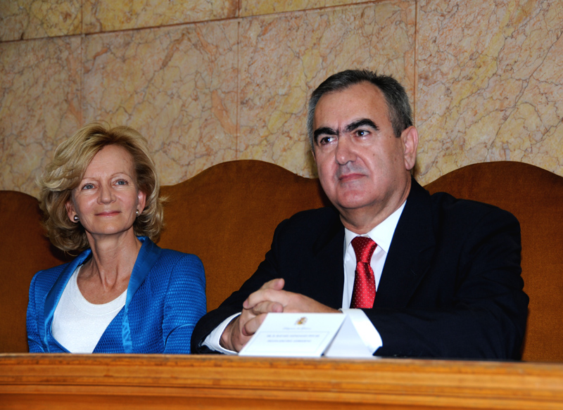Elena Salgado preside en la capital regional la toma de posesión del nuevo Delegado del Gobierno en Murcia