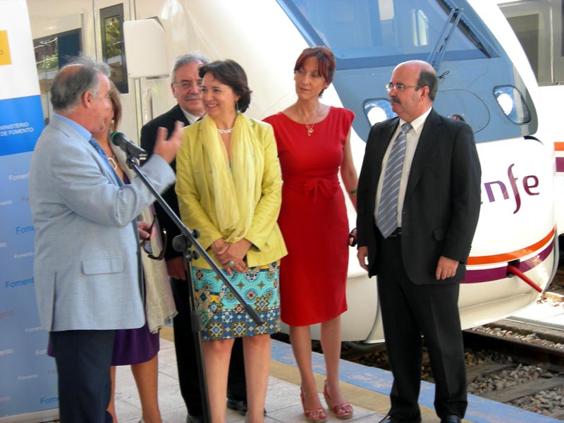 Concepción Gutiérrez y Gaspar Zarrías presentan en Jaén los nuevos trenes media distancia plus