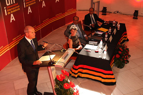 Manuel Chaves inaugura los Cursos de Verano de la Universidad Internacional de Andalucía