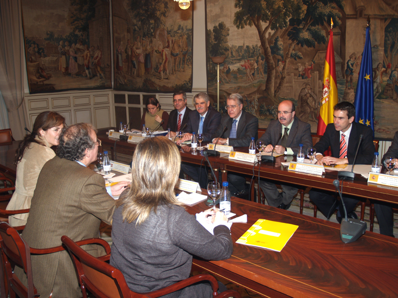 El Ministerio de Política Territorial y el Gobierno Vasco constituyen el Grupo de Trabajo de Acción exterior y UE