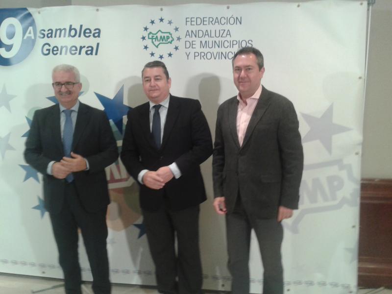 El delegado del Gobierno en Andalucía hace una llamada al consenso para un nuevo acuerdo de financiación autonómica y local