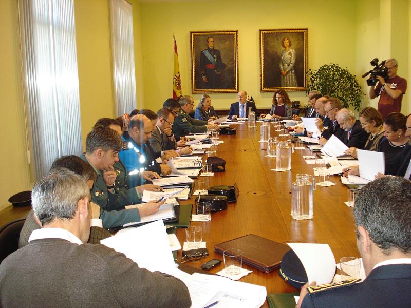 El delegado del Gobierno presidió la segunda reunión plenaria de la Comisión de Tráfico y Seguridad de la Circulación Vial del Principado de Asturias.