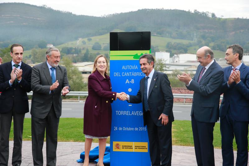 Fomento completa la Autovía del Cantábrico (A-8) con la puesta en servicio de los tramos entre Solares y Torrelavega, en Cantabria
