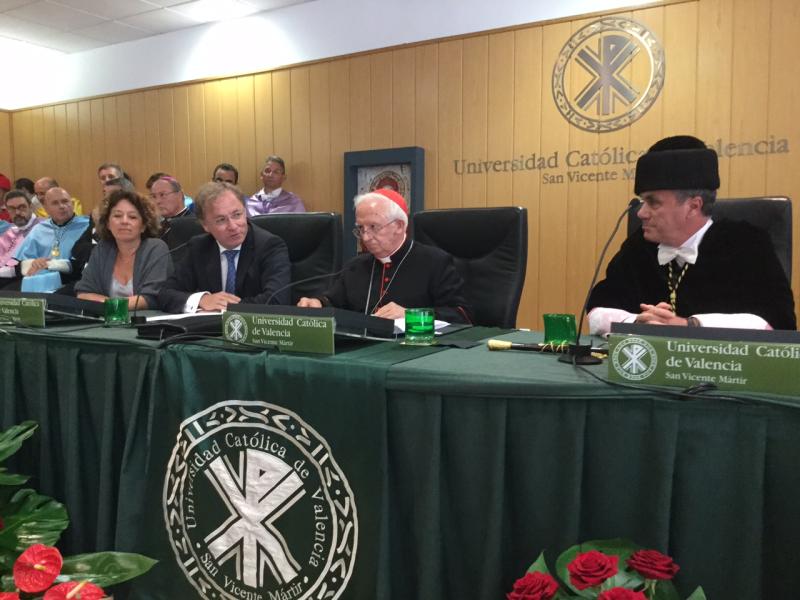 El delegado asiste al acto de apertura del curso académico de la Universidad Católica de Valencia