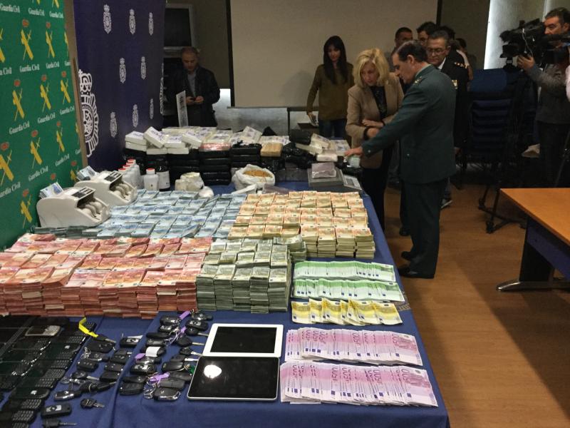 Incautados 250 kilos de cocaína e intervenidos más de 3.000.000 de euros a una organización de narcotraficantes

