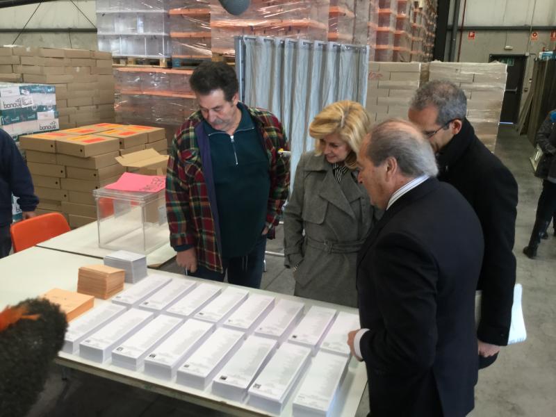 Delegación del Gobierno distribuirá 54,7 millones de papeletas y 19.581 urnas en Madrid el próximo 20 D