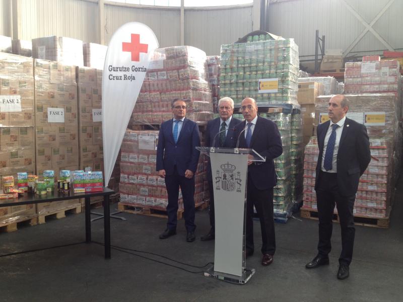 Carlos Urquijo ha entregado a la Cruz Roja de Gipuzkoa 200.750,712 Kg de alimentos para ayuda a las personas más desfavorecidas