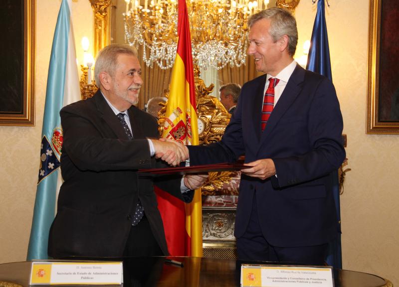Firma del Convenio entre la Administración General del Estado y la Xunta de Galicia para la implantación de la Red de Oficinas Integradas de Atención al Ciudadano