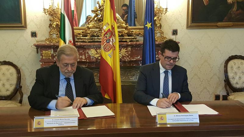 Firma del convenio de colaboración entre la Administración General del Estado y la Comunidad Autónoma de La Rioja para la financiación de inversiones en aplicación de la disposición adicional 8.3 del Real Decreto-ley 17/2014.